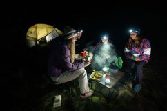 čelovka PETZL TIKKINA 300 RED