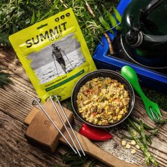 strava SUMMIT TO EAT Smažená rýže s kuřecím masem a teriyaki 121g